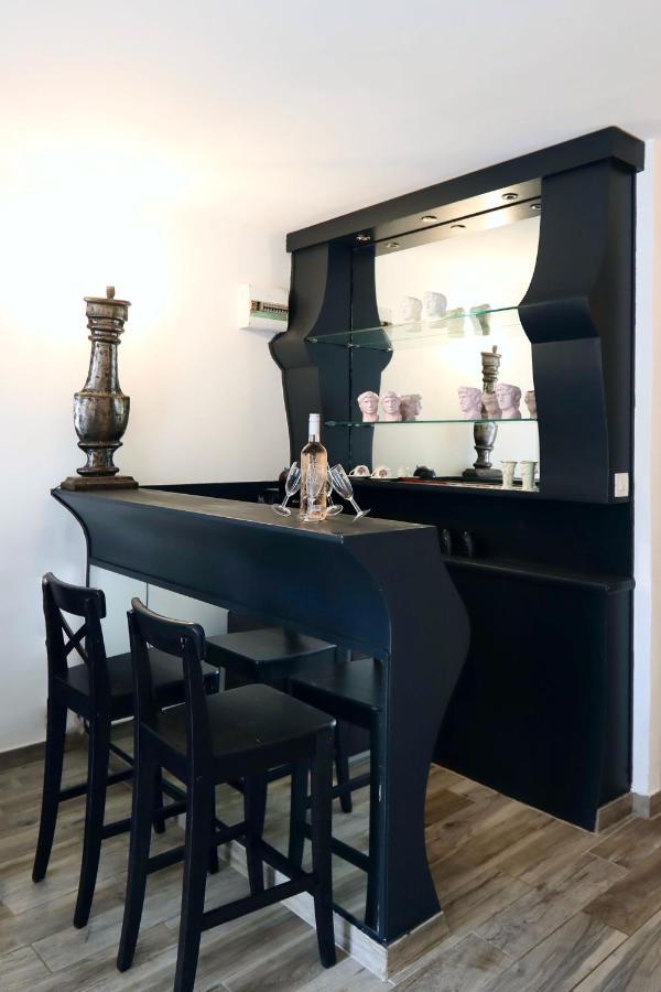 La Romana Luxe Et Serenite Au Coeur De Saint-Tropez Suites Spacieuses Avec Jardin Enchanteur Bagian luar foto